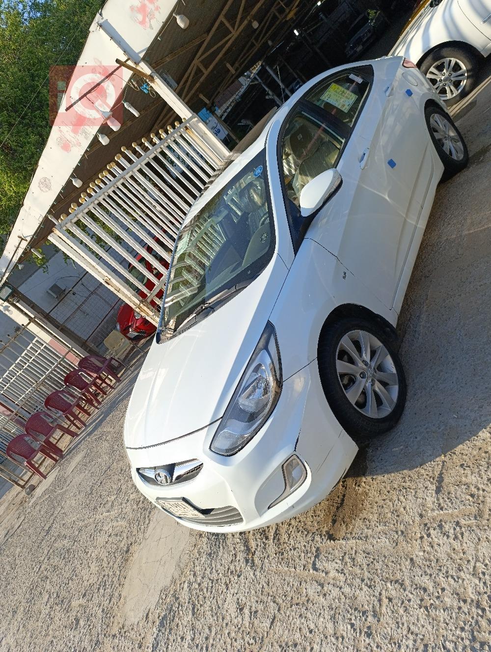 هیوندای ئەکسنت